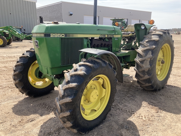 1983 John Deere 2950 Tractor