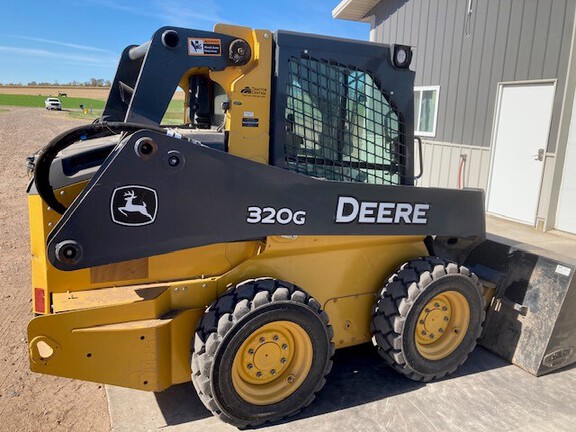 2019 John Deere 320G Skid Steer Loader