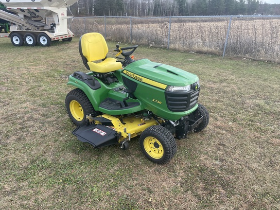 2016 John Deere X738 Garden Tractor