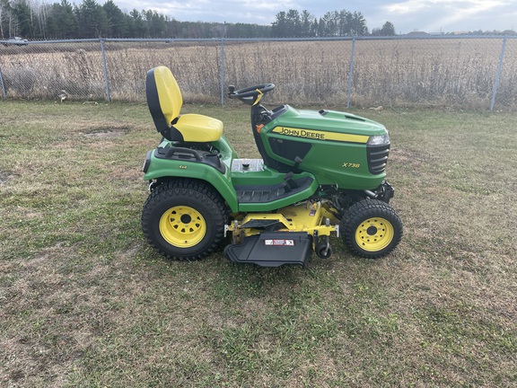 2016 John Deere X738 Garden Tractor