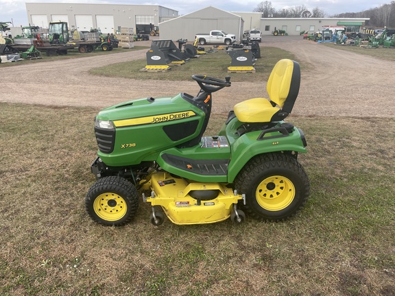 2016 John Deere X738 Garden Tractor