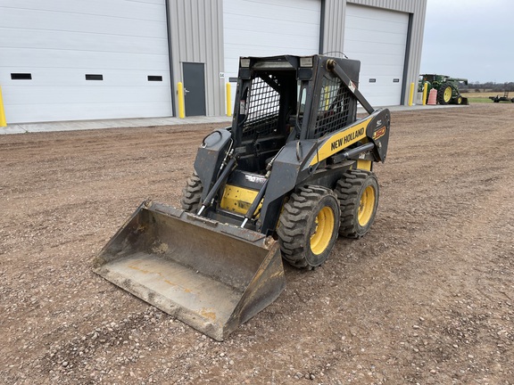 2006 New Holland L150 Skid Steer Loader