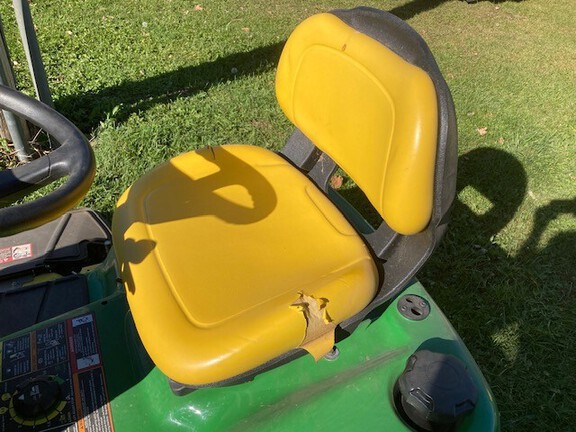 2015 John Deere X320 Garden Tractor