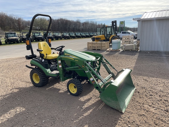 2021 John Deere 1025R Tractor Compact