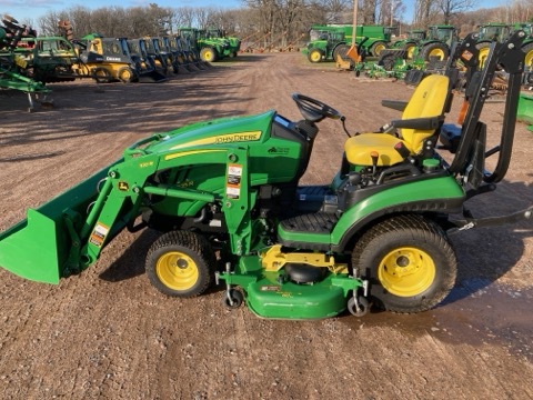 2021 John Deere 1025R Tractor Compact