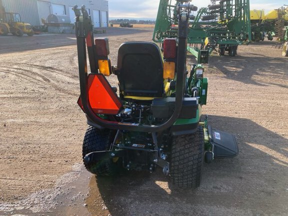 2021 John Deere 1025R Tractor Compact