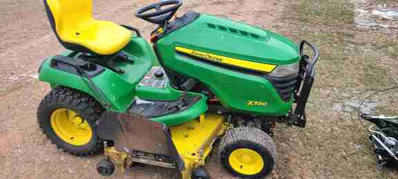 2017 John Deere X590 Garden Tractor