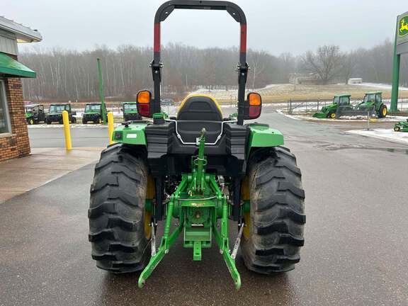 2017 John Deere 4066R Tractor Compact