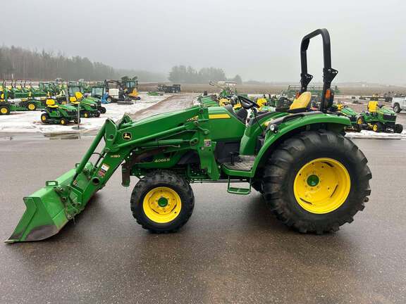 2017 John Deere 4066R Tractor Compact