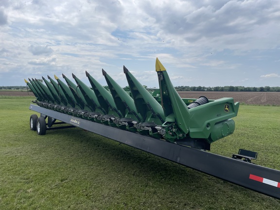 2021 John Deere C12F Header Corn Head