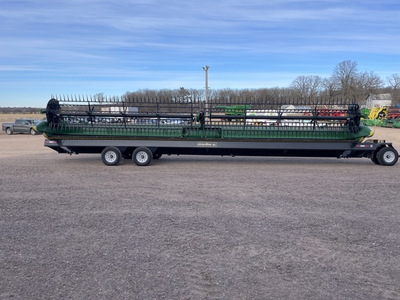 2024 John Deere RD40F Header Combine