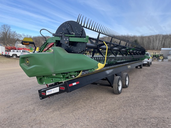 2024 John Deere RD40F Header Combine