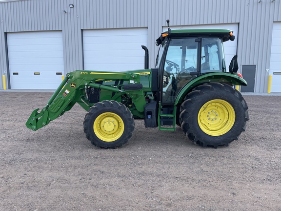 2023 John Deere 5090E Tractor