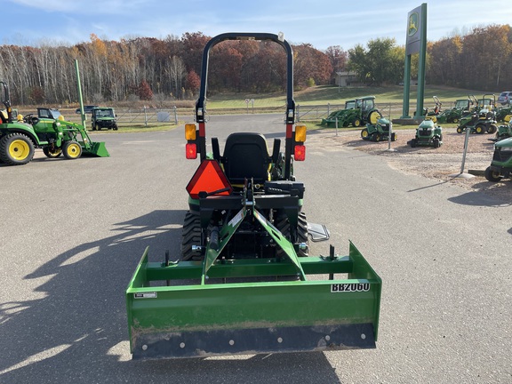 2022 John Deere 1025R Tractor Compact