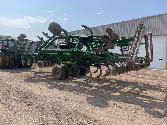 2018 John Deere 2730 Disk Ripper
