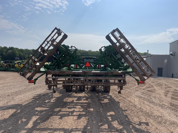 2018 John Deere 2730 Disk Ripper