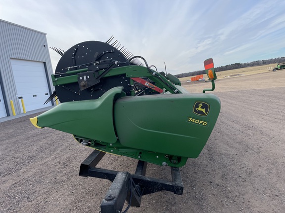 2020 John Deere 740FD Header Combine