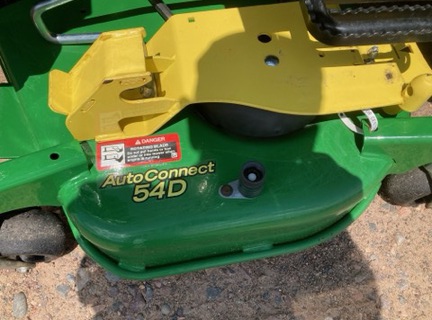 2022 John Deere 2025R Tractor Compact