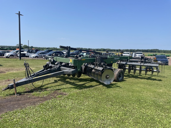 2020 Wishek 862NT Disk