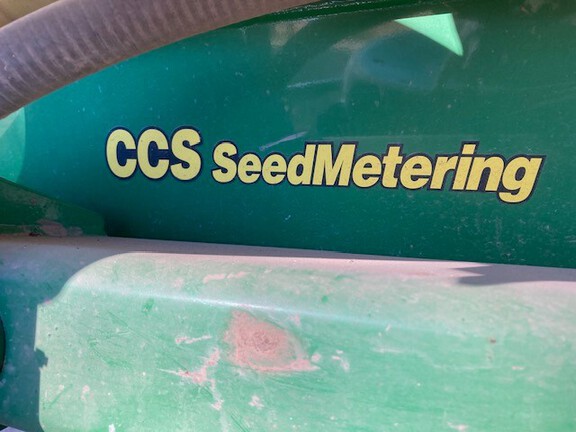 2012 John Deere 1990 Air Seeder