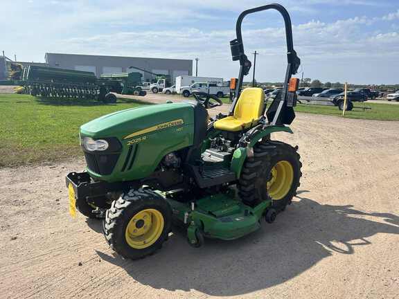 2015 John Deere 2025R Tractor Compact