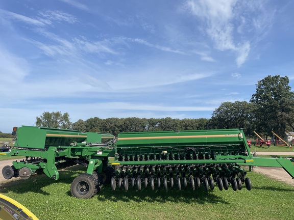 Great Plains 3S-4000HD-6375 Drill