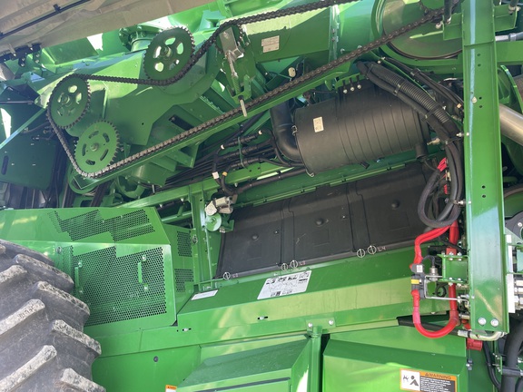2021 John Deere S780 Combine
