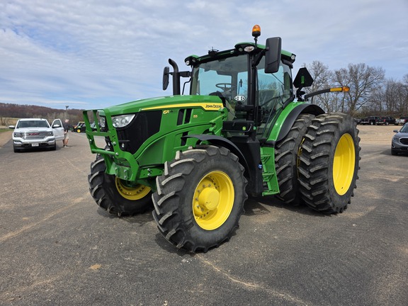 2022 John Deere 6R 155 Tractor