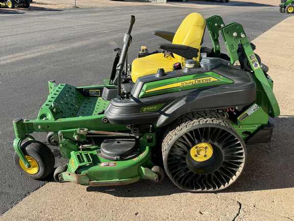 2013 John Deere Z930R Mower/Zero Turn