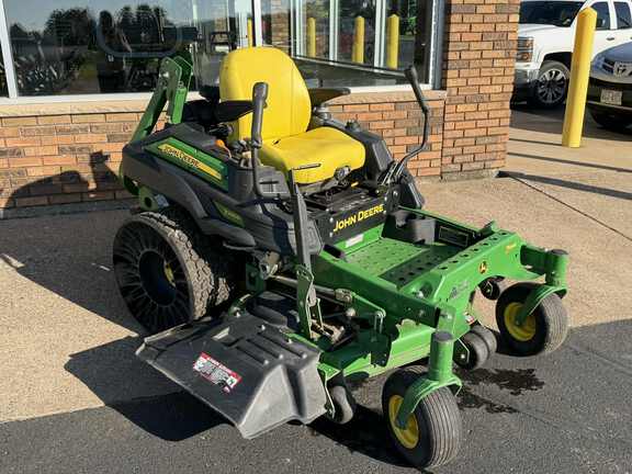 2013 John Deere Z930R Mower/Zero Turn