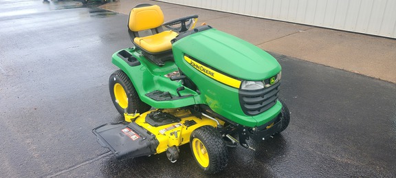 2012 John Deere X320 Garden Tractor
