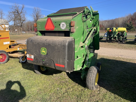 2022 John Deere 450E Baler/Round