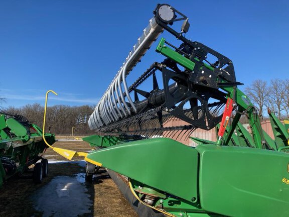 2015 John Deere 635FD Header Combine