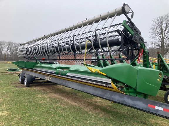 2015 John Deere 635FD Header Combine