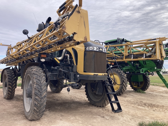 2019 RoGator RG1100C Sprayer/High Clearance