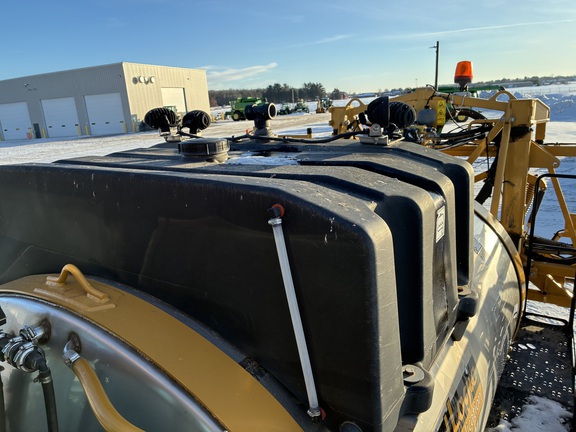 2019 RoGator RG1100C Sprayer/High Clearance