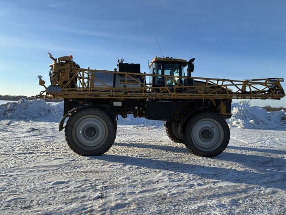 2019 RoGator RG1100C Sprayer/High Clearance