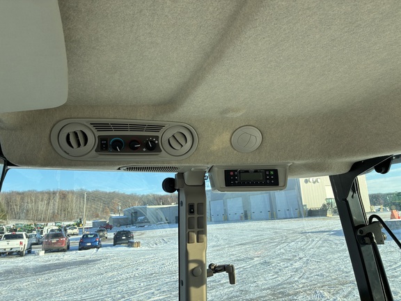 2024 John Deere 5090E Tractor