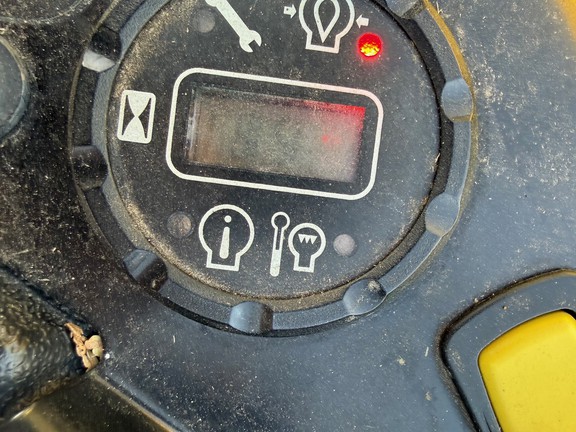 2018 John Deere Z920M Mower/Zero Turn