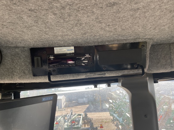 2019 RoGator RG1100C Sprayer/High Clearance