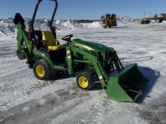 2019 John Deere 1025R Tractor Compact