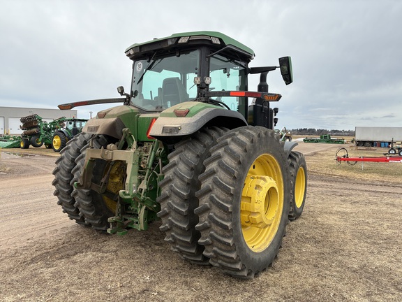 2021 John Deere 7R 230 Tractor