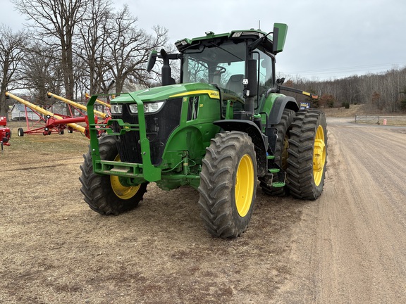2021 John Deere 7R 230 Tractor