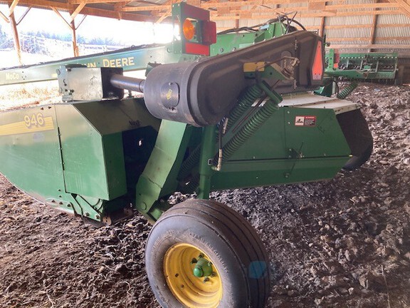 2014 John Deere 946 Mower Conditioner