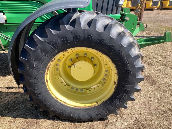 2010 John Deere 7330 Tractor