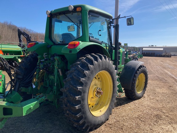 2010 John Deere 7330 Tractor