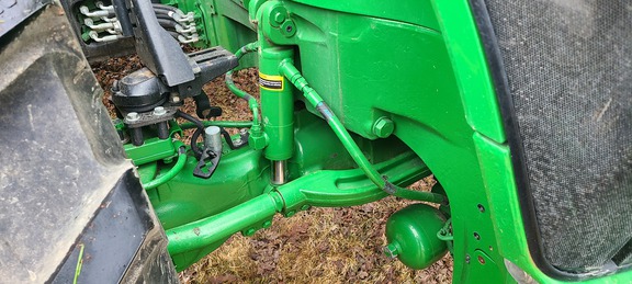 2017 John Deere 7270R Tractor