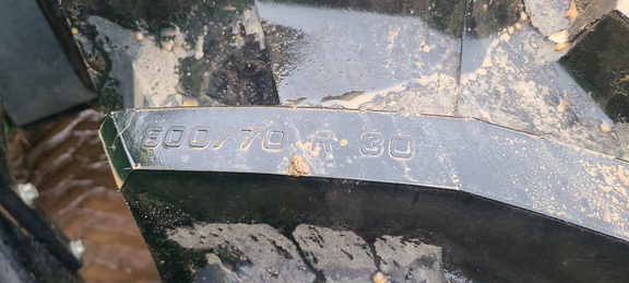 2017 John Deere 7270R Tractor