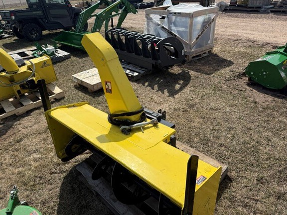 2022 John Deere 3039R Tractor Compact