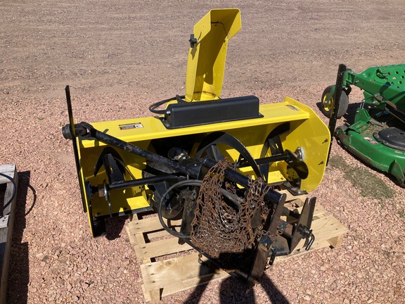 2020 John Deere 47" QUICK HITCH Snow Blower